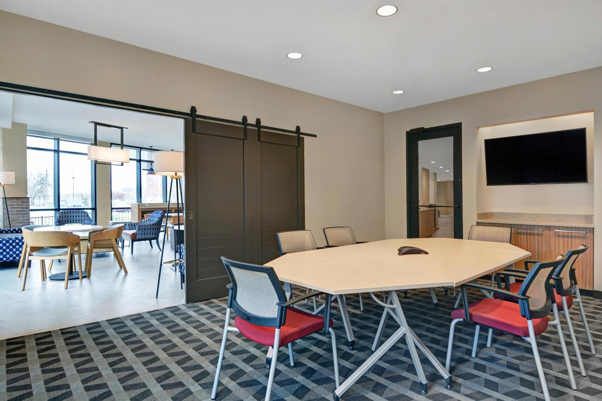 Towneplace Suites By Marriott Indianapolis Downtown Ngoại thất bức ảnh