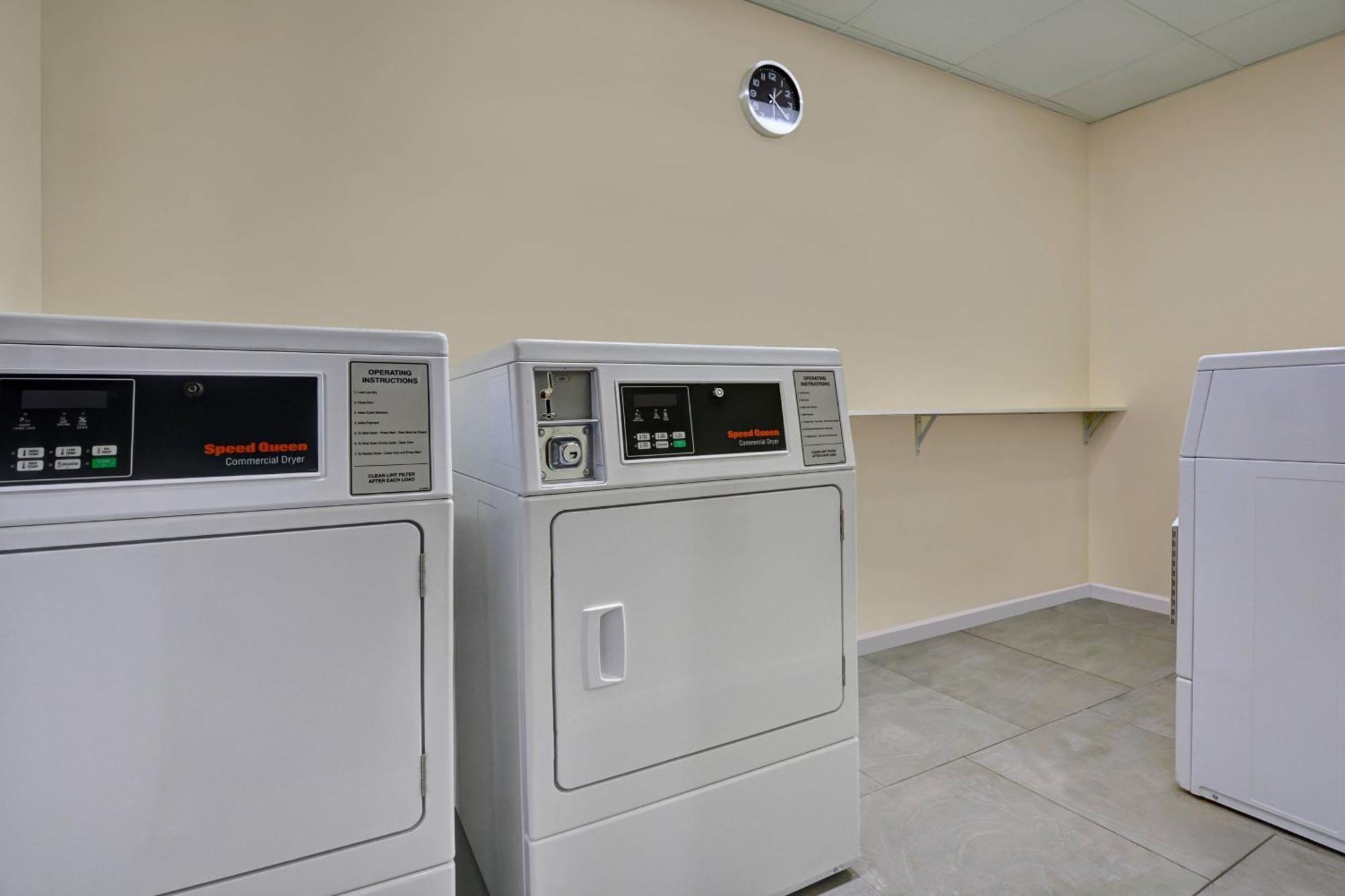 Towneplace Suites By Marriott Indianapolis Downtown Ngoại thất bức ảnh