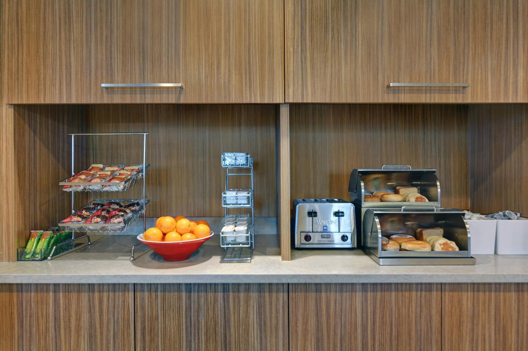 Towneplace Suites By Marriott Indianapolis Downtown Ngoại thất bức ảnh