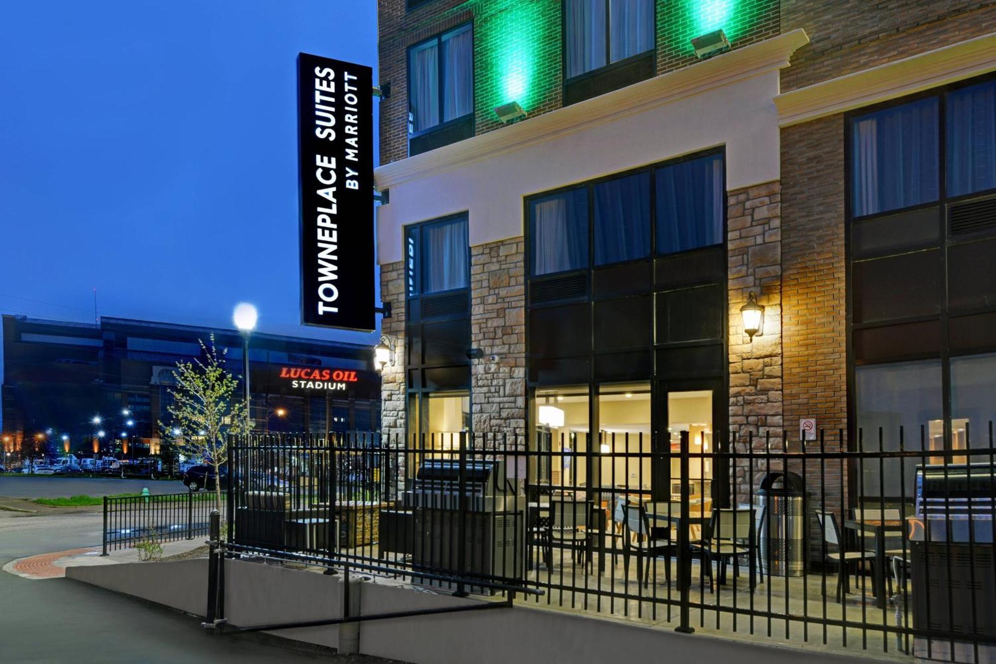Towneplace Suites By Marriott Indianapolis Downtown Ngoại thất bức ảnh